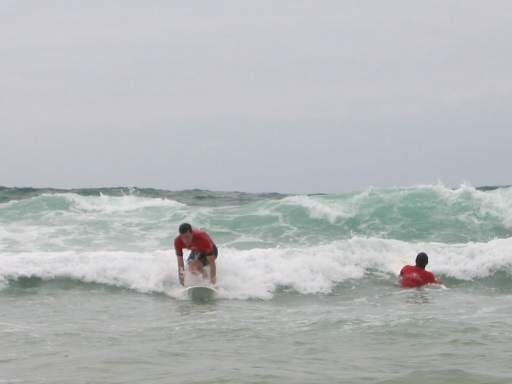 Wellen und Surfschule